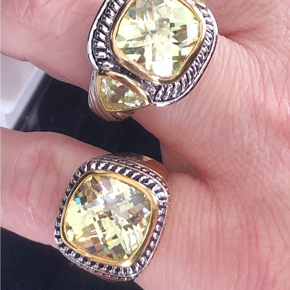 CLOSET CLEAN OUT is more fun with FRIENDS! Like this Listing TODAY  3:30 EST - Picture 13 of 16